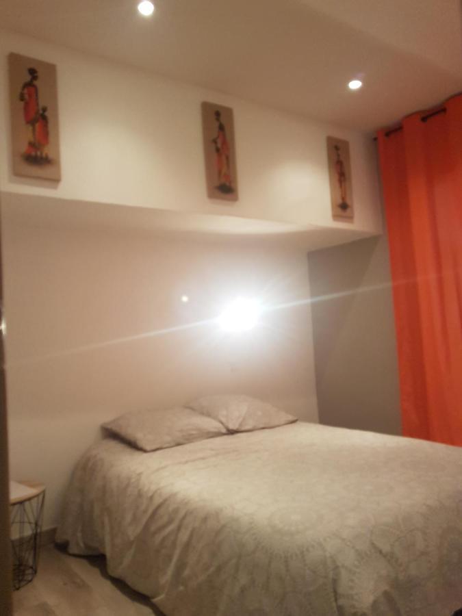Hotel Le Saint Jean Barbentane Zewnętrze zdjęcie