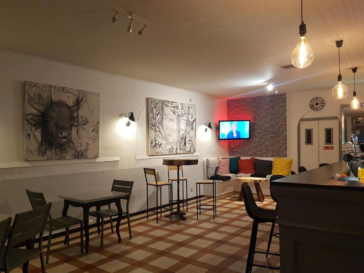 Hotel Le Saint Jean Barbentane Zewnętrze zdjęcie